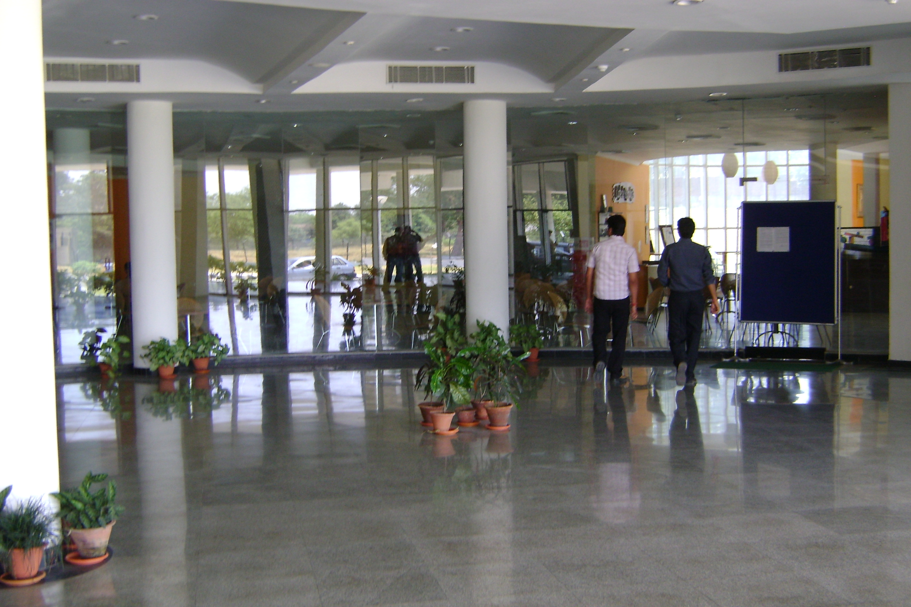 Auditorium Cafeteria