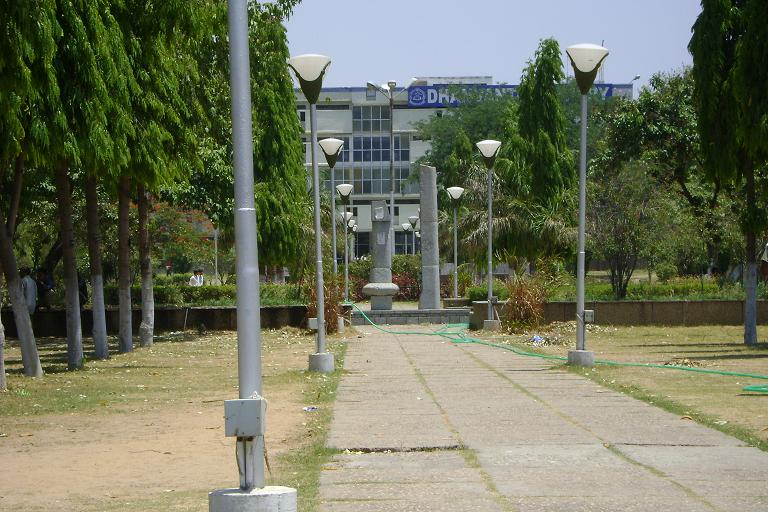 Way to Dhanvantri Library